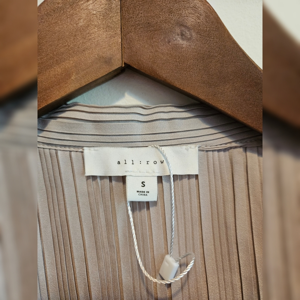 Cream Button Down - Picture 3 of 4